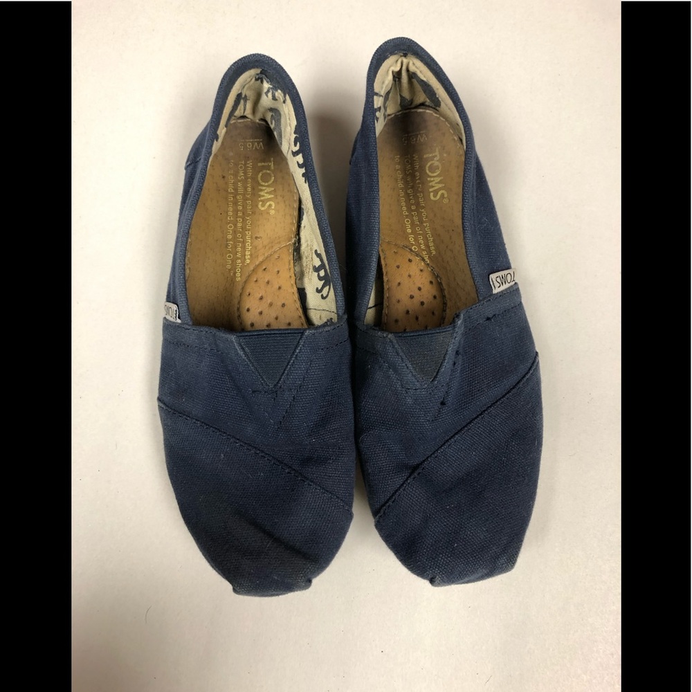 TOMS
